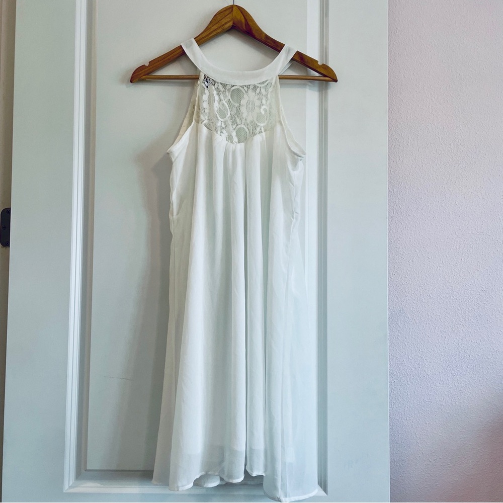 Dreagal White Halter Slip Dress With Lace Neck Detailing Size Medium New W/ Tags